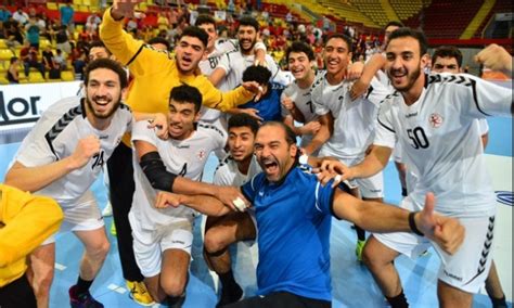 وتقدم المنتخب المصري في الشوط الأول 12/13. بطولة العالم دون 19 سنة لكرة اليد: المنتخب المصري يصل الى ...