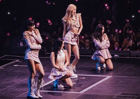 Blackpink Brought The Heat To American Airlines Center On Tuesday
