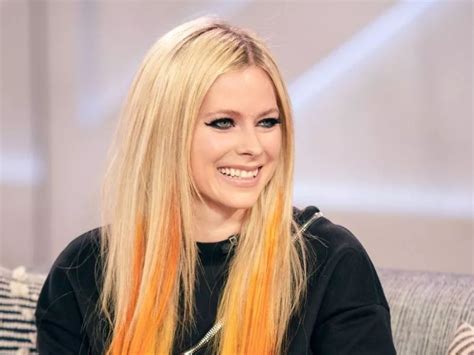 Who Is Avril Lavignes Older Brother Meet Matthew Lavigne
