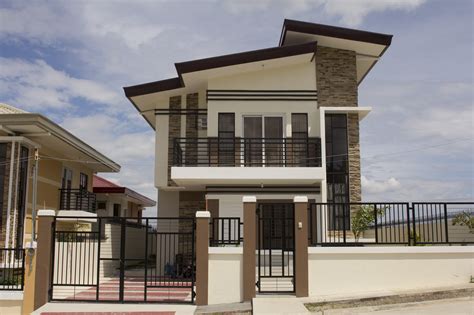Designed with nature in mind, the open concept of desiran bayu double storey terraced house complements the lush greenery it surrounds. Modern Mediterranean House Plans Balcony Narrow Lot ...