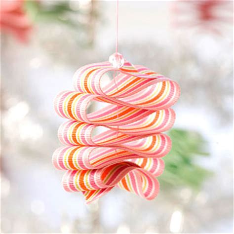 Here, you can learn how to transform your candy cane into an adorable. 50 Easy Christmas Crafts For Everyone In The Family To Enjoy