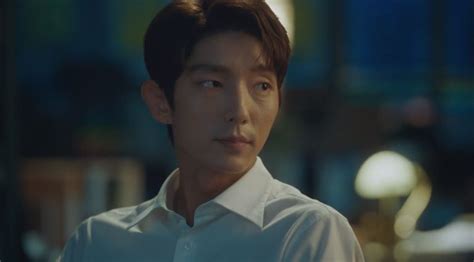 Sang pil becomes a lawyer and begins to go after people with absolute power who think they are beyond the law. Lawless Lawyer Episode 8 Recap