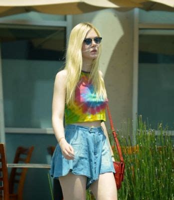 Pin By MARK BOWEN On Elle Fanning Out Photos Elle Fanning Image