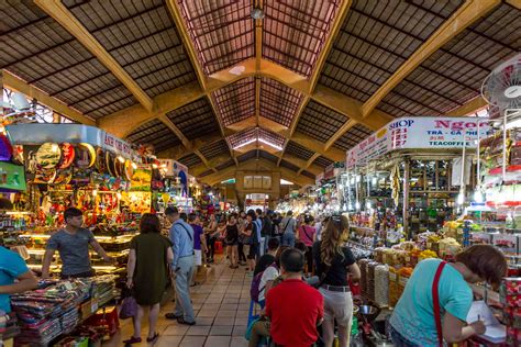 Here, tourists can find it easy to catch all sorts of items from budget to as one of the largest markets in vietnam as well as the region, the market is designed with 4 main entrances and 12 side doors emitting four directions. Saigon's Markets - The Ultimate Guide to Ben Thanh Market ...