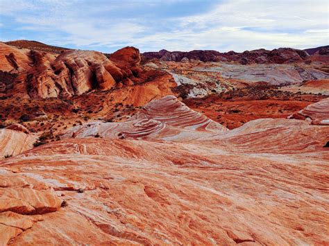 2048x1536 Arid Barren Canyon Desert Dry Geology Landscape