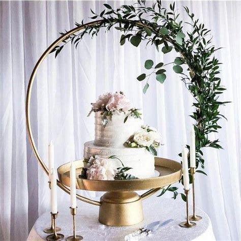 Wedding Cake Display Ideas With Floral Hoop Stand Cake Backdrops