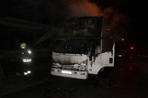 Konya da biri kamyon 4 araç yandı Güncel Haberler Bursadabugun com