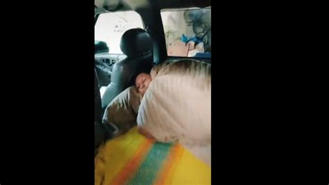 Video Viral Mamá Se Harta De Sus Hijos Y Se Va A Dormir Al Carro