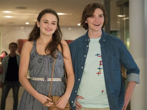 The kissing booth o el stand de los besos en latinoamérica, es una de las franquicias juveniles más exitosas de netflix, y no es para menos, pues desde su estreno en 2018, rompió todos los récords de vistas, así como catapultó las carreras de sus protagonistas: Segunda parte de 'El stand de los besos' anuncio en video ...