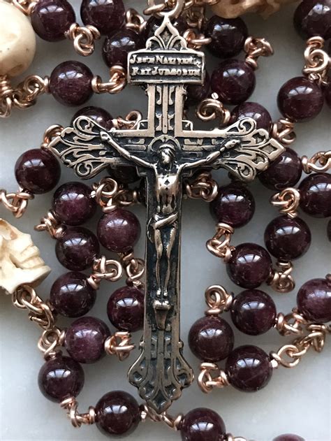 Memento Mori Rosary Holy Face Of Jesus Garnets And Ox Bone Etsy
