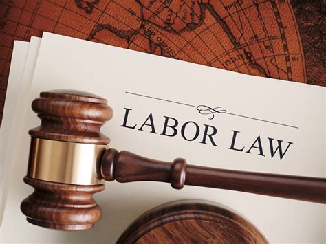 Dont Break The Law Follow The 8 Hour Day Federal Labor Law Advocatize