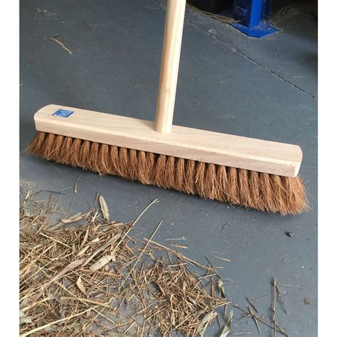 18 Soft Natural Coco Broom Head With Strong Wooden Brush Handle The