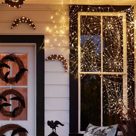 15 Outdoor Halloween Decorations To Spook Up Your Yard Porch