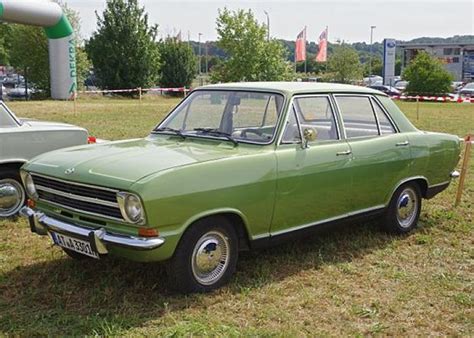 Opel Kadett B 1965 - 1973 Sedan 2 door :: OUTSTANDING CARS