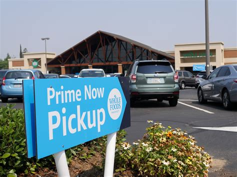 Visit www.amazon.com/wholefoods to place an order. Nike, Whole Foods, Walmart expand curbside pickup ...