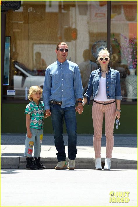 Gavin Rossdale Gwen Stefani Love Is All Happy Mothers Day Daily Fashion Rocker Hipster