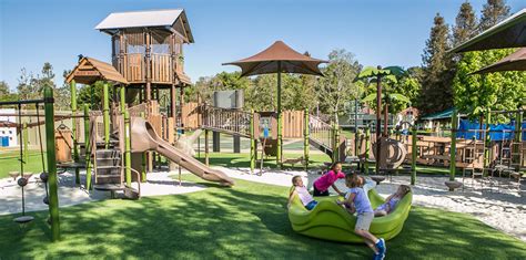 Curtis School Los Angeles California Nature Inspired School Playground