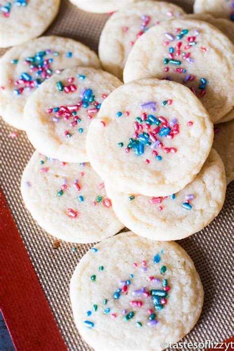 These simple kids cookie recipes will be fun to bake and delicious to eat. Chewy Sugar Cookies Recipe {Pillsbury Copycat- Easy Sugar ...