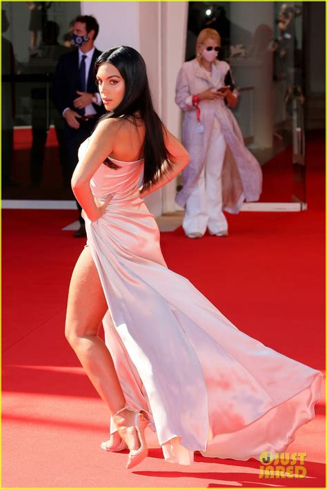 cristiano ronaldo s girlfriend model georgina rodriguez shows off lots of leg at venice film