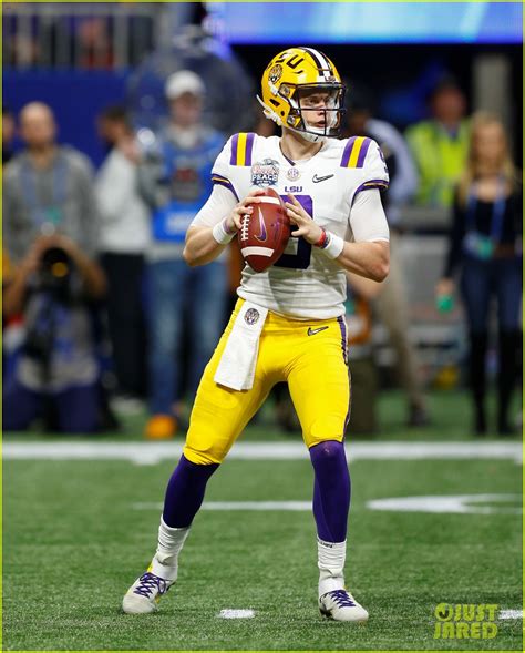 Get To Know Joe Burrow The NFL Draft S Top Pick For Photo Photos Just Jared