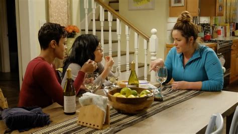 Watch American Housewife Season 1 Episode 5 The Snub Online Free