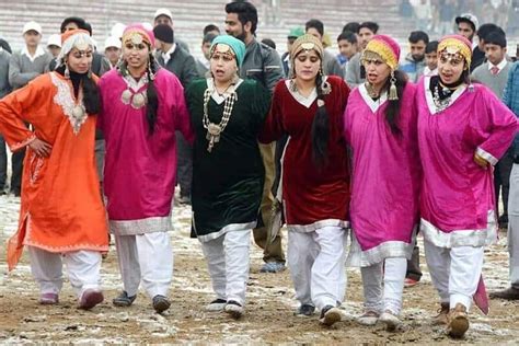Popular Folk Dances Of Jammu And Kashmir Tusk Travel Blog