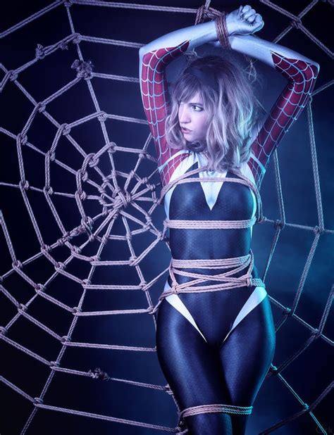 Spider Gwen Ghost Spider Cosplay By Denzhy 9gag