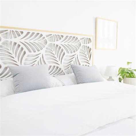 Este tipo de muebles poseen una gran resistencia y durabilidad. Blade Cabecero de cama blanco y madera - Dormitorios ...