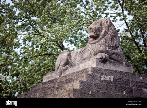 Berlin Germany Lion Statue At The Entrance Of The Berlin Zoo Stock