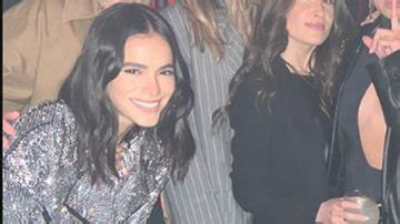 Sem O Namorado Bruna Marquezine Curte Noitada Em Festa Secreta De Los