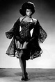 A Look Back: 20 Glorious Photos of Vintage Burlesque Dancers | Vintage ...