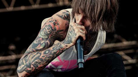 + body measurements & other facts. Oliver Sykes Wallpapers (63+ images)