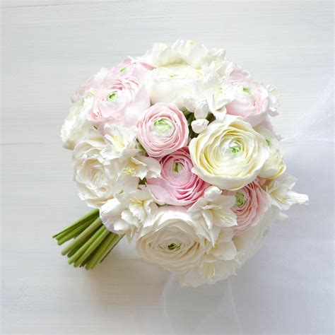 White Ranunculus Bouquet Handmade With Love Oriflowers