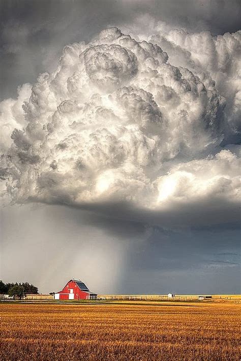 20 Mesmerizing Cloud Patterns In The Sky