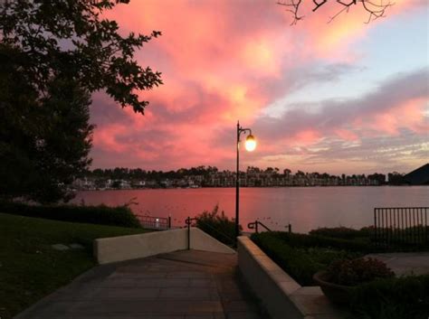 A Vivid Sunset Shines Over Lake Mission Viejo Orange County Register