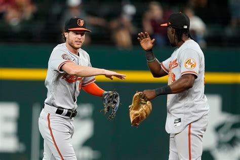 Orioles Backups Lead Way In 6 3 Road Win Over Rangers To Complete Sweep
