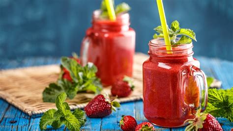 7 Summer Fruit Drinks That You Can Prepare With Fruits Hayzed Magazine