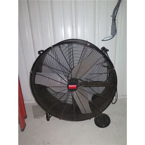 Dayton 39uk56 Industrial Fan 36 Inch