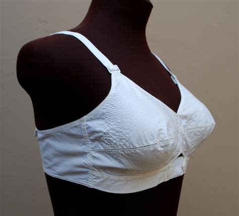 1950s Maidenform White Bullet Bra 38 A Cotton By Intimateretreat