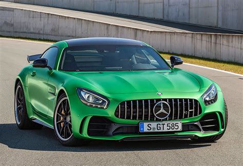 Check amg gt specs & features, 2 variants, 12 colours, images and read 47 user reviews. 2017 Mercedes-AMG GT R (C190) - price and specifications