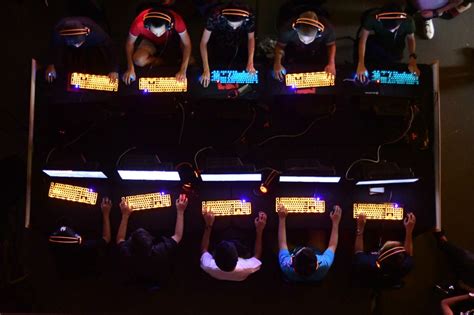 Dota Prodigies Chase Million Peso Dreams In Philippines Abs Cbn News