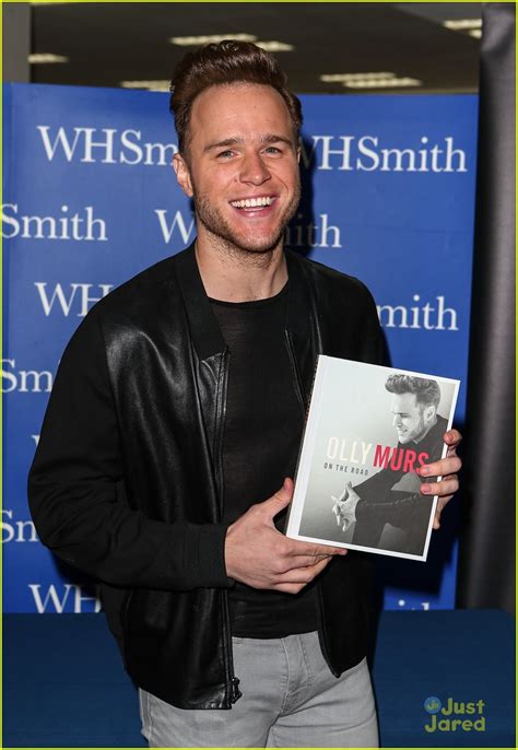 Olly Murs Debuts New Book On The Road After Kiss Me Single Drops