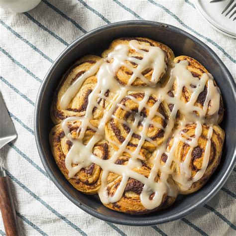 National Cinnamon Roll Day October 4 2023 Spirit Of The Holidays