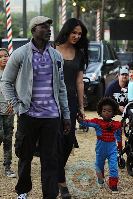 Djimon Hounsou And Kimora Lee Simmons With Son Kenzo At Mr Bones