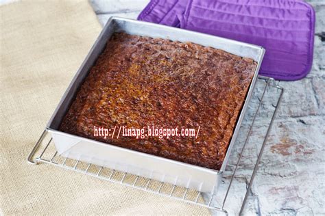 Sebenarnya, untuk membuat kek gula hangus atau dikenali juga sebagai kek sarang semut ni tak. Resepi Kek Sarang Semut | Cara Buat Kek Gula Hangus Tips ...