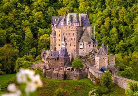 37 Famous Landmarks Of Germany To Plan Your Travels Around