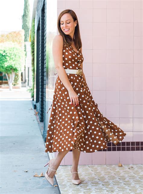 Sydne Style Wears Brown Polka Dot Dress For Pretty Woman Style