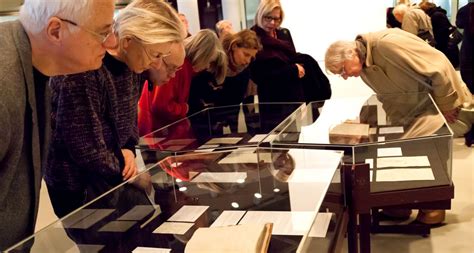 One of the most influential thinkers in the history of classical liberalism, he contributed widely to social theory, political theory, and political economy. 2.500 besuchen Humboldt-Ausstellung - Alexander von Humboldt Portal