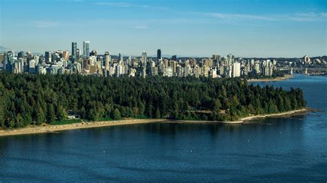 It is ranked as one of the most beautiful cities in the world as a result of its scenic location between the pacific ocean and b.c.'s coastal mountains. Vancouver City Break | Visit This Lovely City | Frontier ...