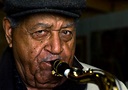 Ogden jazz legend Joe McQueen, 97, still putting on a show at all his ...